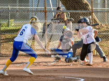 Thumbnail 2 in Murrieta Valley vs. Agoura photogallery.