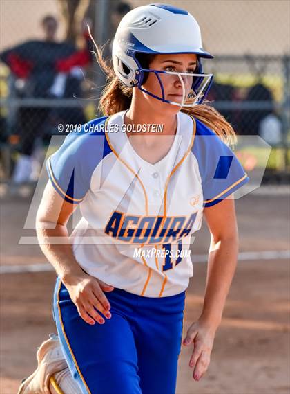Thumbnail 2 in Murrieta Valley vs. Agoura photogallery.
