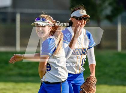 Thumbnail 3 in Murrieta Valley vs. Agoura photogallery.