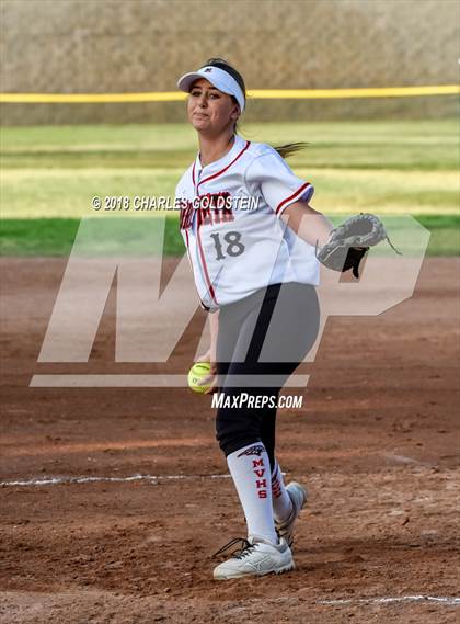 Thumbnail 2 in Murrieta Valley vs. Agoura photogallery.