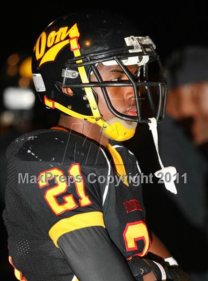 Thumbnail 3 in Notre Dame @ Dominguez photogallery.