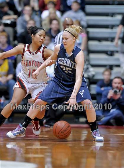 Thumbnail 1 in Yosemite vs. Hanford (CIF CS D2 Final) photogallery.