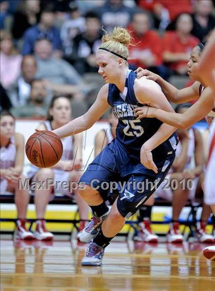 Thumbnail 1 in Yosemite vs. Hanford (CIF CS D2 Final) photogallery.