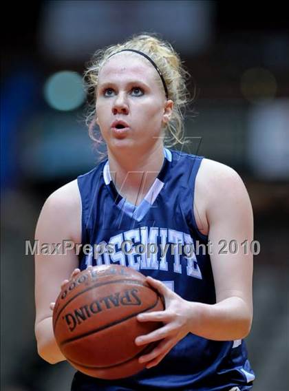 Thumbnail 3 in Yosemite vs. Hanford (CIF CS D2 Final) photogallery.