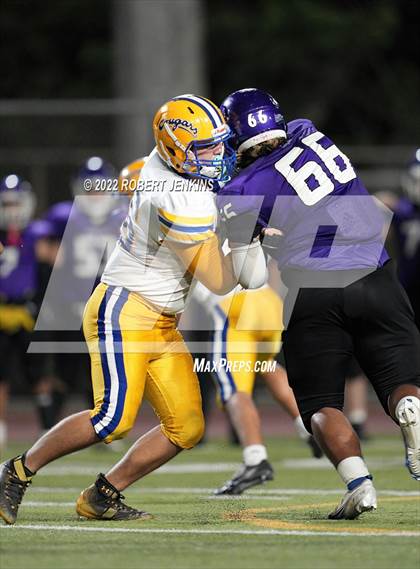 Thumbnail 3 in Kaiser vs Pearl City (Division 2 Playoff) photogallery.