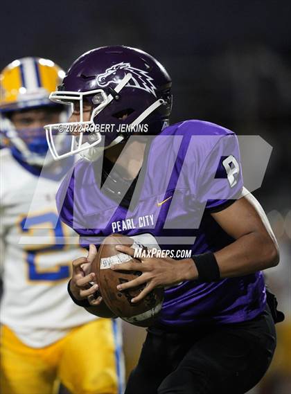 Thumbnail 2 in Kaiser vs Pearl City (Division 2 Playoff) photogallery.