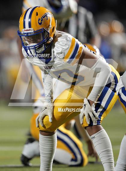 Thumbnail 2 in Kaiser vs Pearl City (Division 2 Playoff) photogallery.