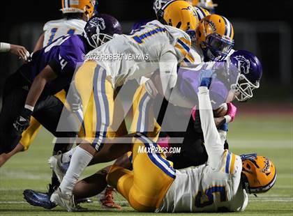 Thumbnail 3 in Kaiser vs Pearl City (Division 2 Playoff) photogallery.