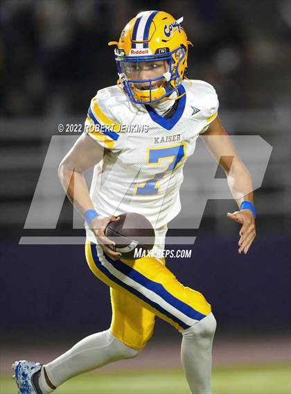 Thumbnail 3 in Kaiser vs Pearl City (Division 2 Playoff) photogallery.