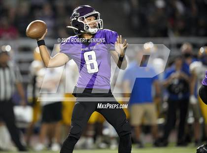 Thumbnail 1 in Kaiser vs Pearl City (Division 2 Playoff) photogallery.