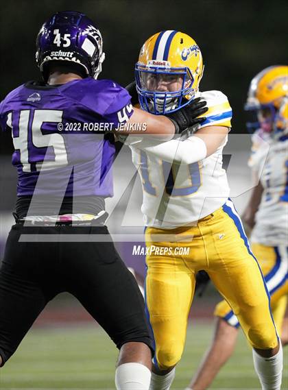 Thumbnail 3 in Kaiser vs Pearl City (Division 2 Playoff) photogallery.