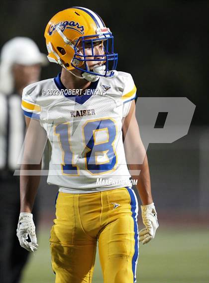 Thumbnail 3 in Kaiser vs Pearl City (Division 2 Playoff) photogallery.
