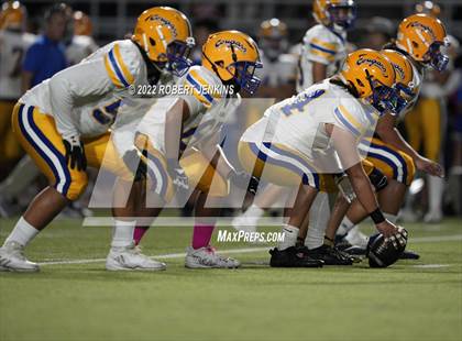 Thumbnail 2 in Kaiser vs Pearl City (Division 2 Playoff) photogallery.