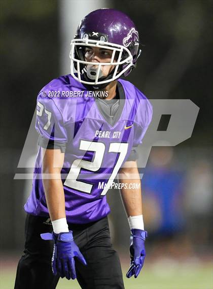 Thumbnail 1 in Kaiser vs Pearl City (Division 2 Playoff) photogallery.