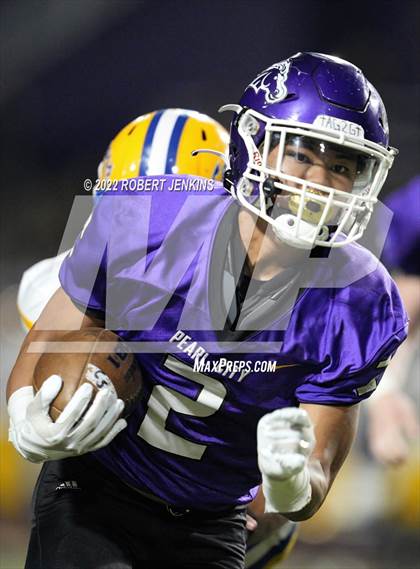 Thumbnail 1 in Kaiser vs Pearl City (Division 2 Playoff) photogallery.