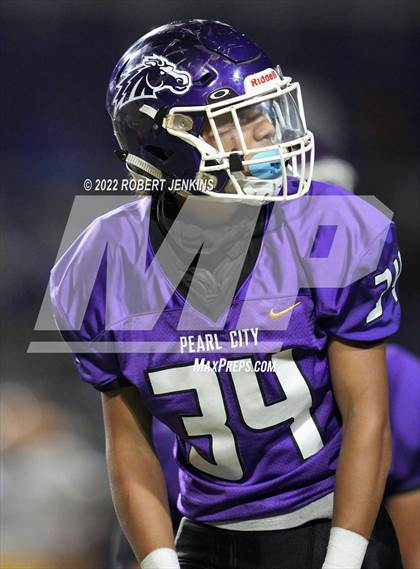 Thumbnail 1 in Kaiser vs Pearl City (Division 2 Playoff) photogallery.