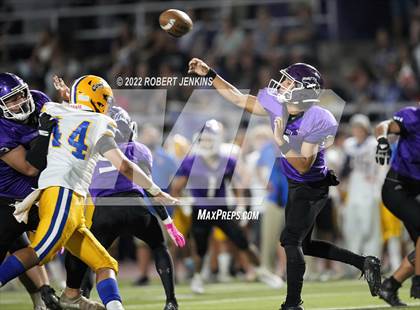 Thumbnail 1 in Kaiser vs Pearl City (Division 2 Playoff) photogallery.