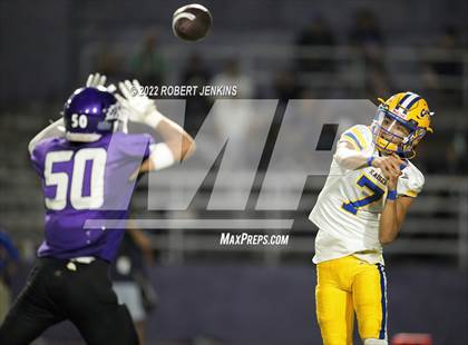 Thumbnail 2 in Kaiser vs Pearl City (Division 2 Playoff) photogallery.