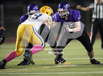 Thumbnail 1 in Kaiser vs Pearl City (Division 2 Playoff) photogallery.
