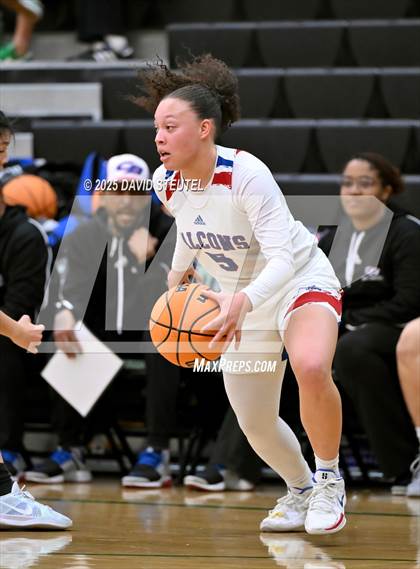 Thumbnail 3 in Lincoln vs. Christian Brothers (St. Mary's MLK Classic) photogallery.