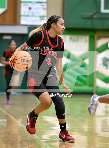 Thumbnail 2 in Lincoln vs. Christian Brothers (St. Mary's MLK Classic) photogallery.