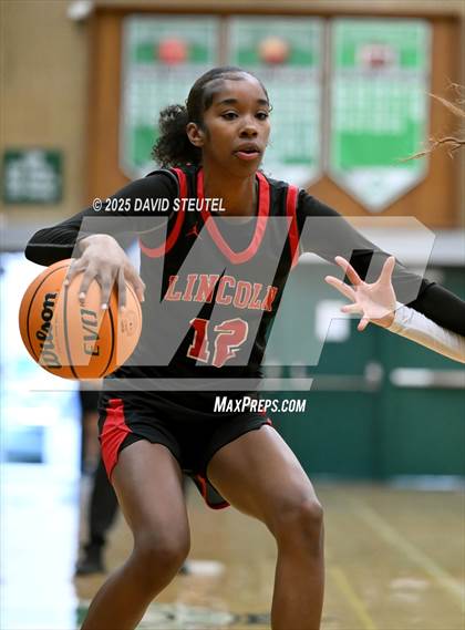 Thumbnail 2 in Lincoln vs. Christian Brothers (St. Mary's MLK Classic) photogallery.