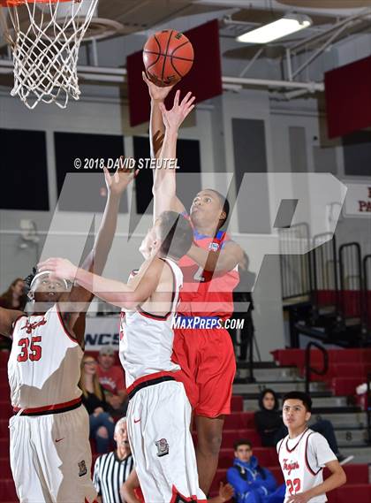 Thumbnail 1 in Buchanan vs. Lincoln (Trojan Christmas Classic) photogallery.