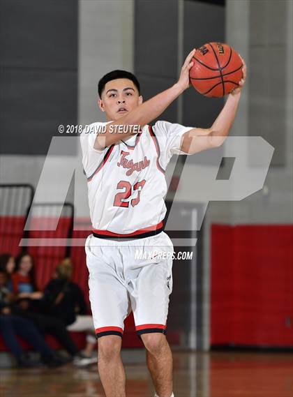 Thumbnail 1 in Buchanan vs. Lincoln (Trojan Christmas Classic) photogallery.