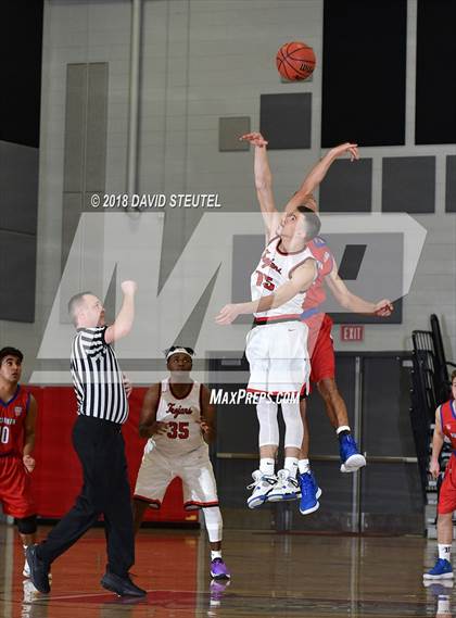 Thumbnail 1 in Buchanan vs. Lincoln (Trojan Christmas Classic) photogallery.