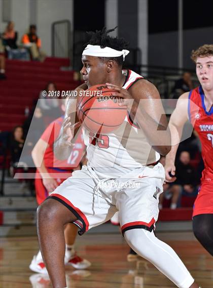 Thumbnail 1 in Buchanan vs. Lincoln (Trojan Christmas Classic) photogallery.