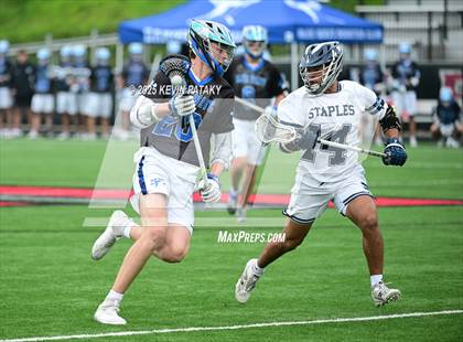 Thumbnail 2 in Darien vs. Staples (CIAC Class LL Final) photogallery.