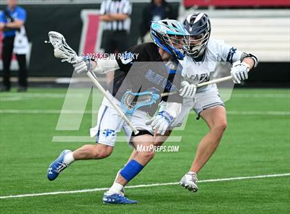 Thumbnail 3 in Darien vs. Staples (CIAC Class LL Final) photogallery.