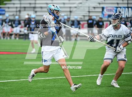 Thumbnail 2 in Darien vs. Staples (CIAC Class LL Final) photogallery.