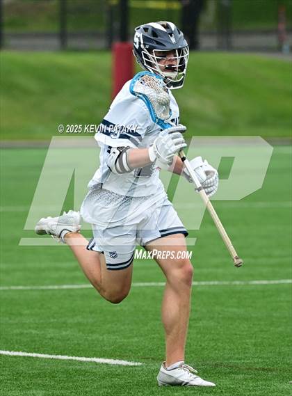 Thumbnail 2 in Darien vs. Staples (CIAC Class LL Final) photogallery.