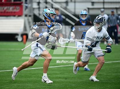Thumbnail 2 in Darien vs. Staples (CIAC Class LL Final) photogallery.