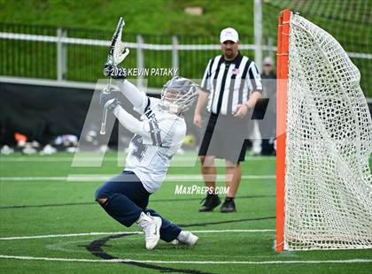 Thumbnail 2 in Darien vs. Staples (CIAC Class LL Final) photogallery.