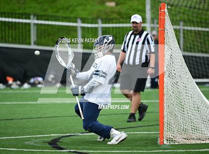 Thumbnail 2 in Darien vs. Staples (CIAC Class LL Final) photogallery.