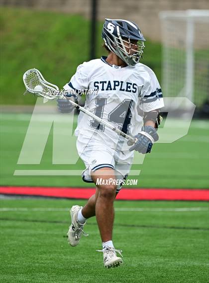 Thumbnail 1 in Darien vs. Staples (CIAC Class LL Final) photogallery.