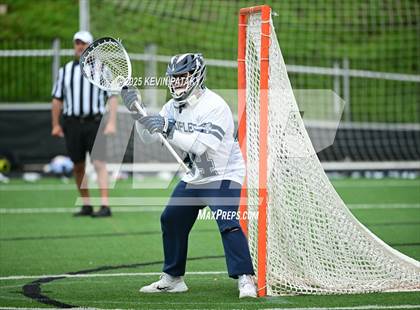 Thumbnail 3 in Darien vs. Staples (CIAC Class LL Final) photogallery.
