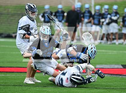 Thumbnail 2 in Darien vs. Staples (CIAC Class LL Final) photogallery.