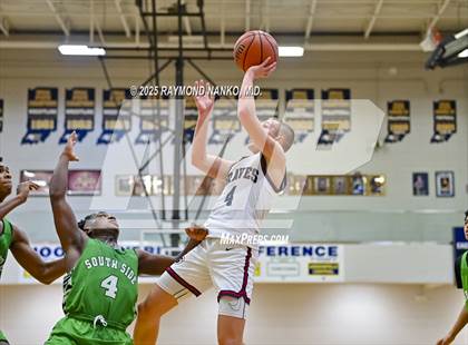 Thumbnail 3 in Fort Wayne South Side @ Bellmont photogallery.