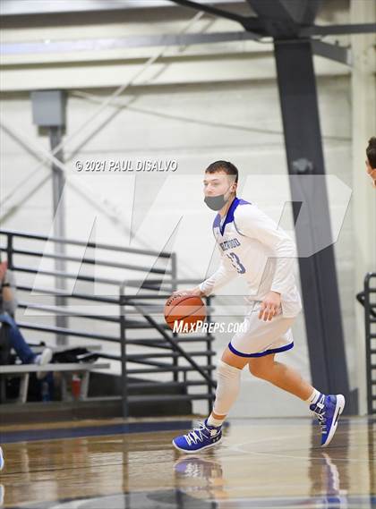 Thumbnail 1 in Englewood vs. Resurrection Christian (CHSAA 3A Sweet 16) photogallery.