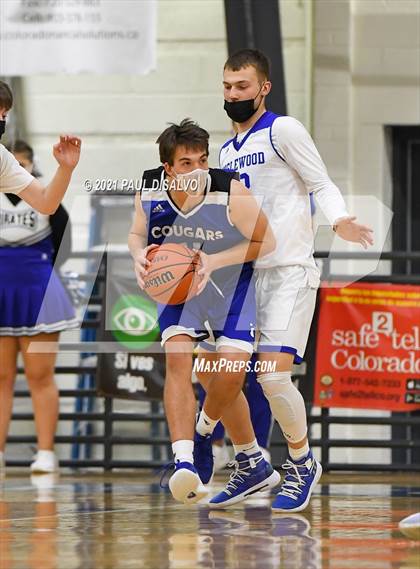Thumbnail 2 in Englewood vs. Resurrection Christian (CHSAA 3A Sweet 16) photogallery.