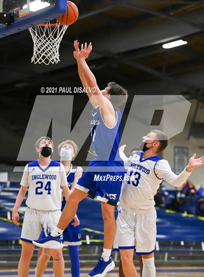 Thumbnail 1 in Englewood vs. Resurrection Christian (CHSAA 3A Sweet 16) photogallery.