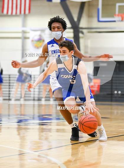 Thumbnail 3 in Englewood vs. Resurrection Christian (CHSAA 3A Sweet 16) photogallery.