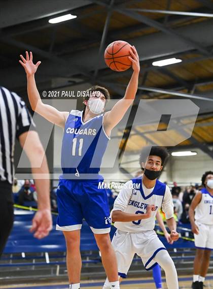 Thumbnail 1 in Englewood vs. Resurrection Christian (CHSAA 3A Sweet 16) photogallery.