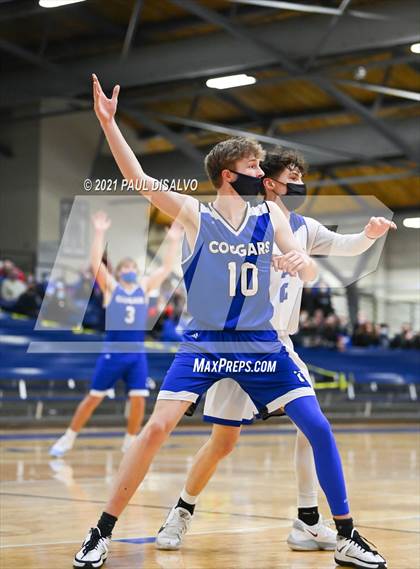 Thumbnail 1 in Englewood vs. Resurrection Christian (CHSAA 3A Sweet 16) photogallery.