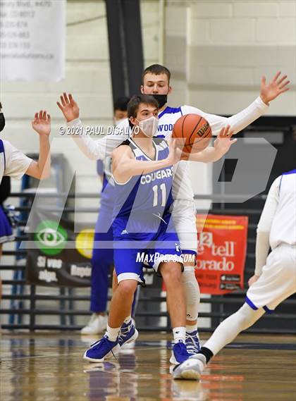 Thumbnail 2 in Englewood vs. Resurrection Christian (CHSAA 3A Sweet 16) photogallery.