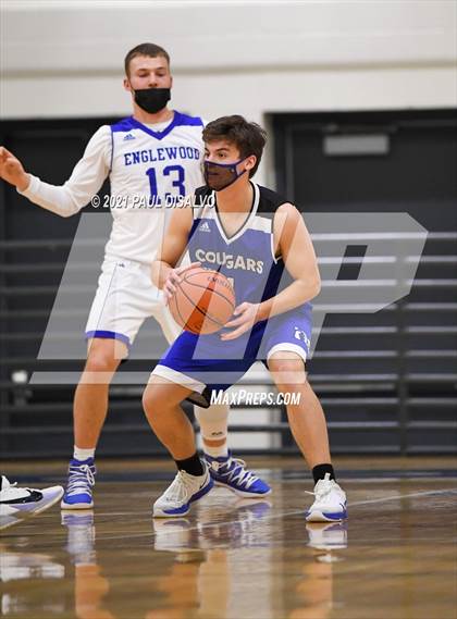 Thumbnail 3 in Englewood vs. Resurrection Christian (CHSAA 3A Sweet 16) photogallery.
