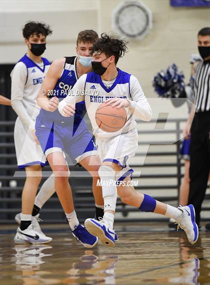 Thumbnail 2 in Englewood vs. Resurrection Christian (CHSAA 3A Sweet 16) photogallery.
